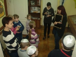 Для дітей працюють менеджери Наталя Смолінська та Ольга Нікітіна